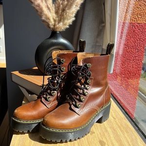 Platform Doc Martens